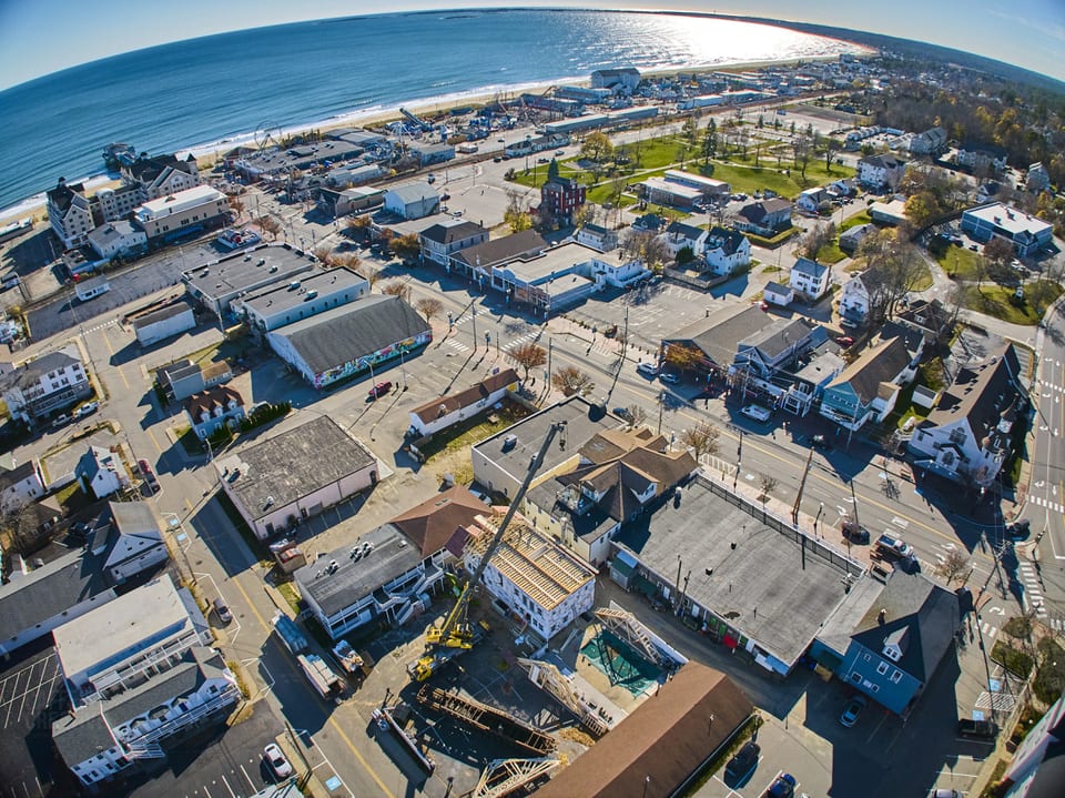 Downtown Penthouse with Ocean Views & Rooftop Deck - Ocean Park