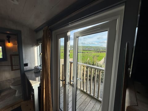 Hidden Hut Shepards Hut Sleeps 2