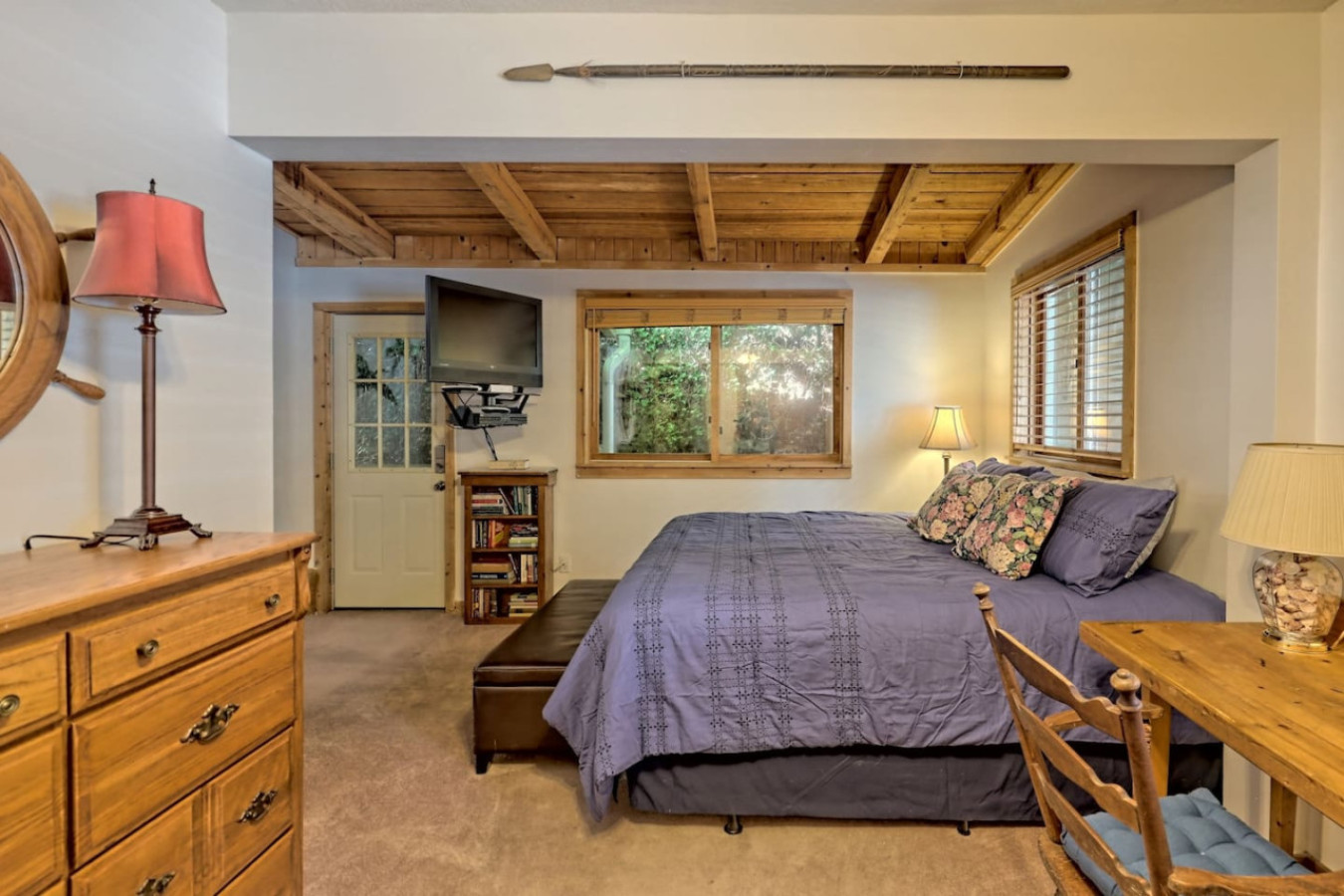 perch-on-burton:-top-patio-and-bottom-dock-retreat/