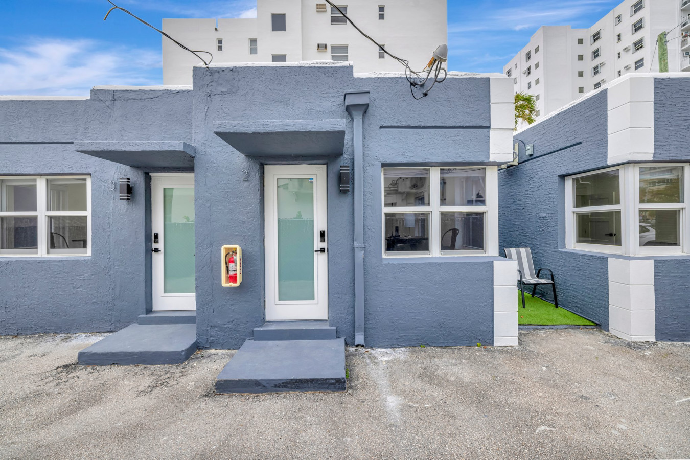 banyan-st-1br1ba-off-las-olas-steps-to-beach-2/