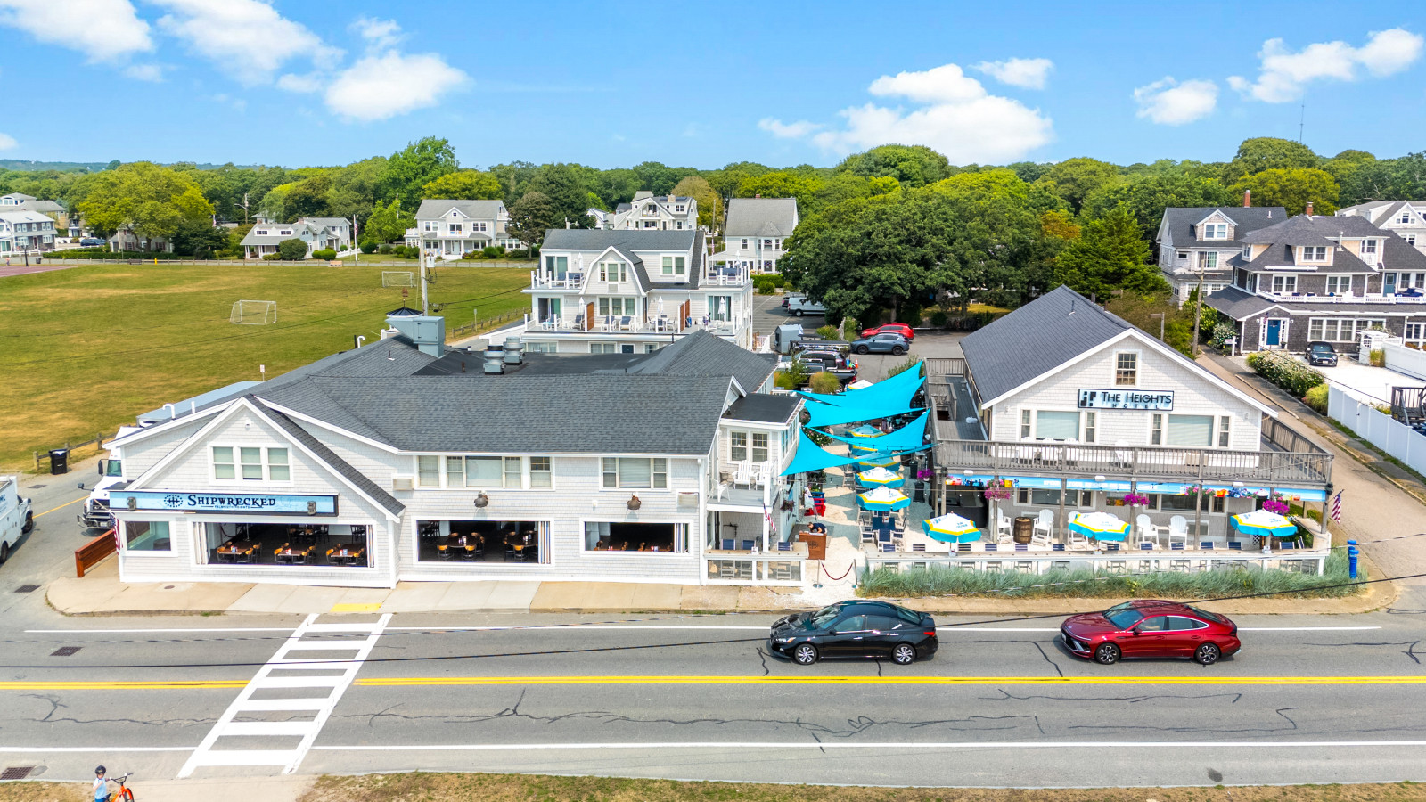 king-room-w-partial-ocean-view-above-restaurant-(203)/