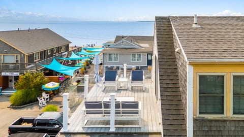 Partial Ocean View Studio w/ Private Deck (308)