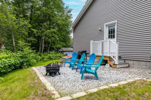 Spacious 3BR/2BA Condo Close to the Ocean!