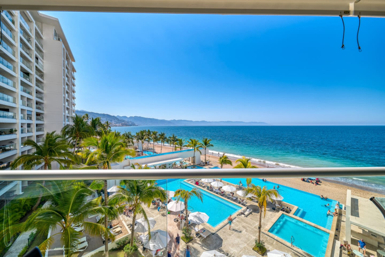 luxury-2br-3-beds-oceanfront-by-moikkarentals/