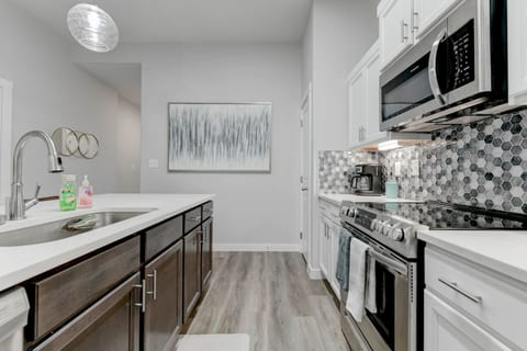 Spacious 6 Bedroom House