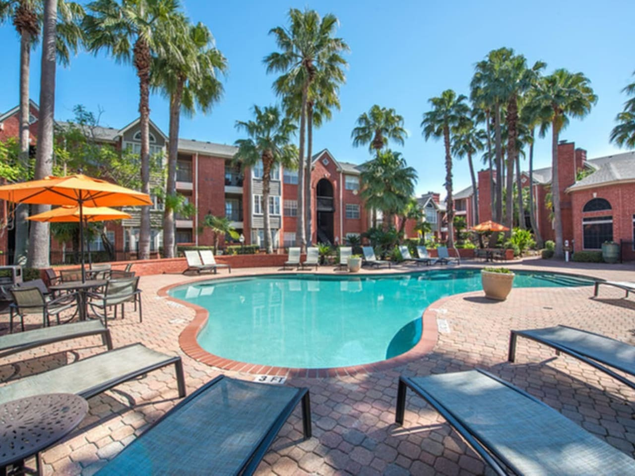 med-center-charm:-2br-haven/