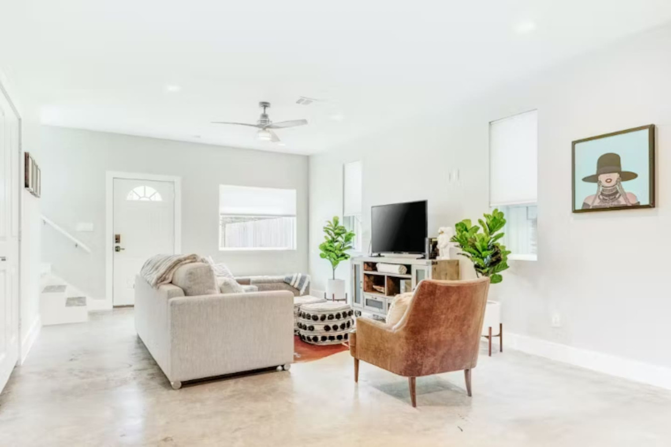 stylish-3br-townhome-or-near-downtown-and-the-heights/