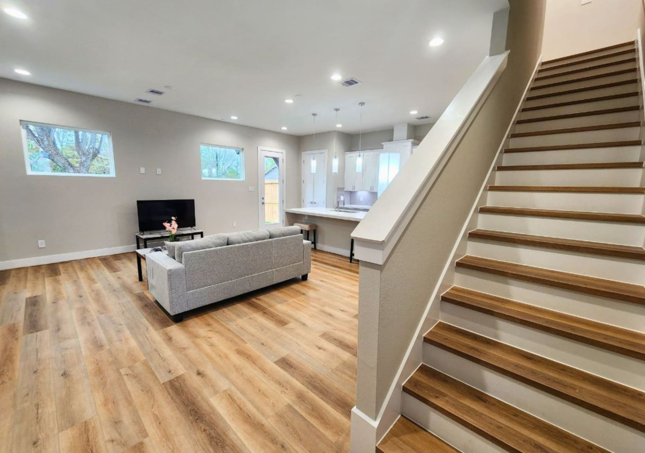 Cozy Family Getaway | Gated Home Near Downtown - Houston Cozy Family Getaway | Gated Home Near Downtown - Houston