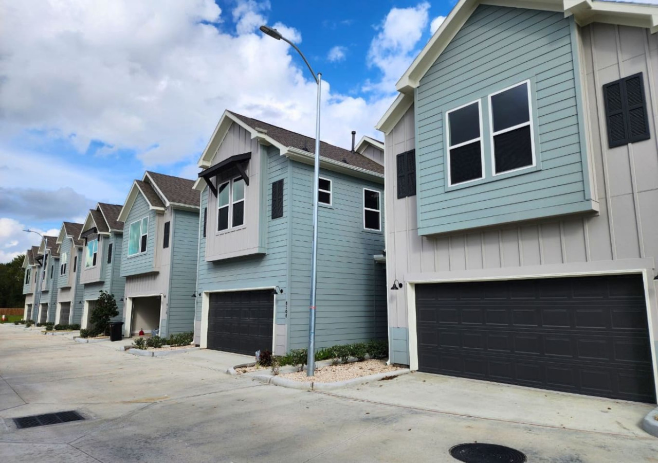 Cozy Family Getaway | Gated Home Near Downtown - Houston Cozy Family Getaway | Gated Home Near Downtown - Houston