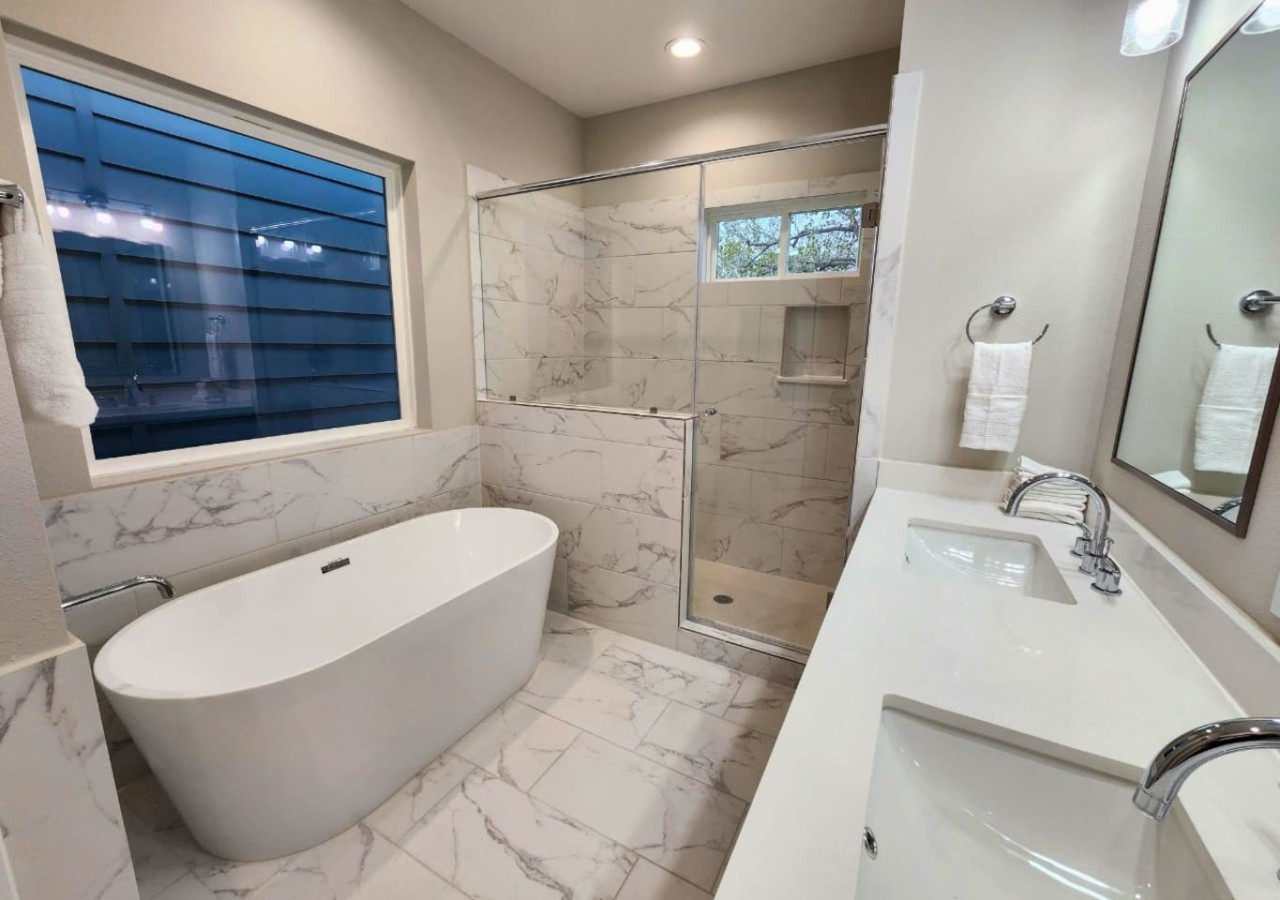 Cozy Family Getaway | Gated Home Near Downtown - Houston Cozy Family Getaway | Gated Home Near Downtown - Houston