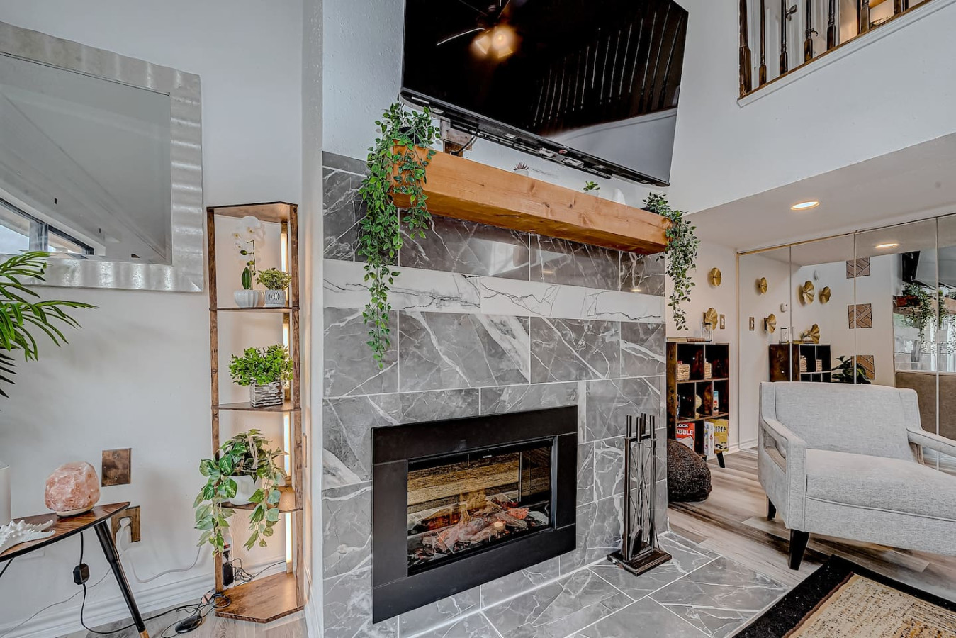 upscale-1br-condo-in-med-center/