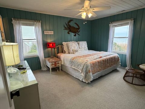 Oceanfront Retreat | 2 King Ocean Suites | Max 10