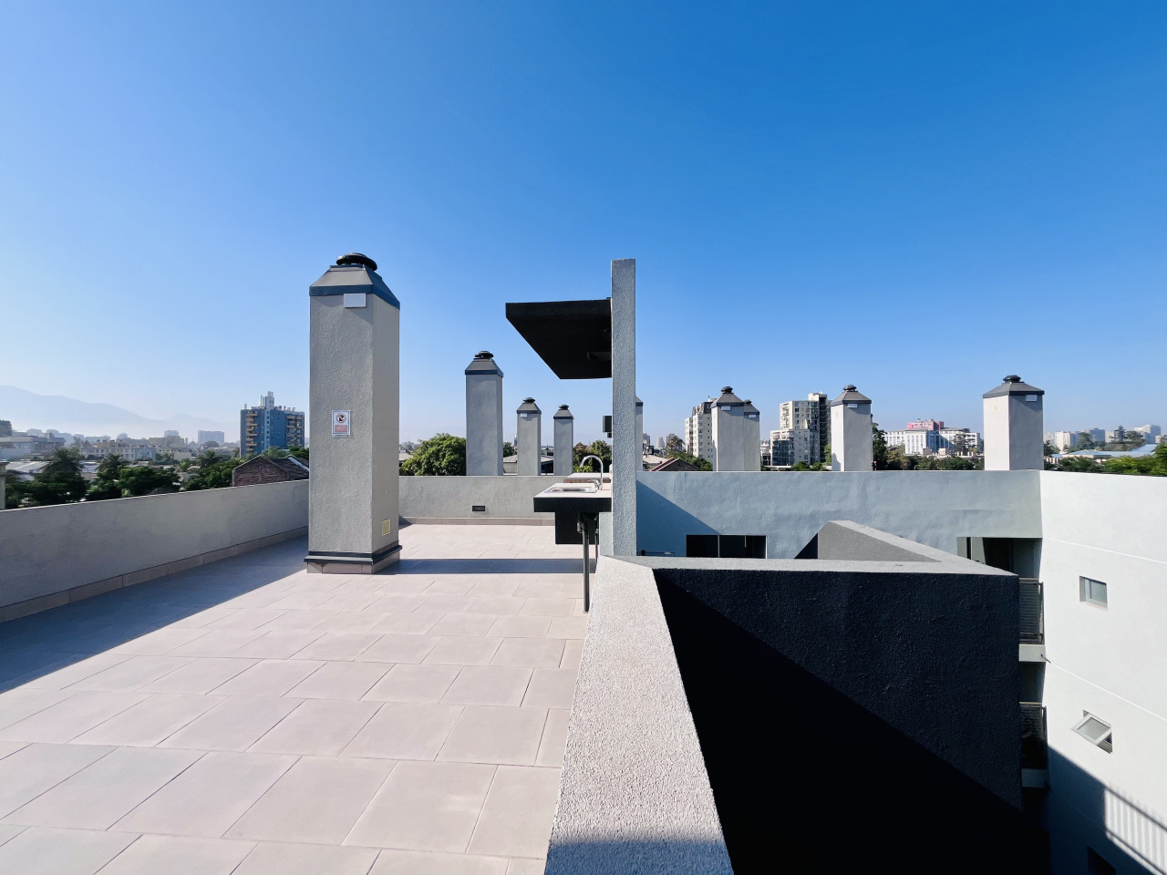 Urban Plaza Yungay | Home Office Laundry Wifi - Santiago