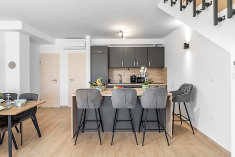 Apartments Antonija and Robert - Unit 376638-13