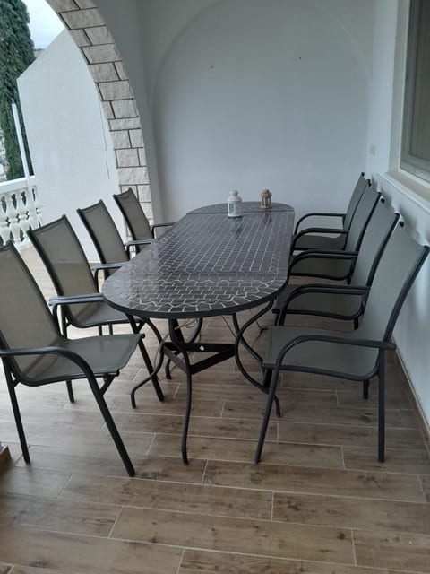 Apartments Josip - Unit 376786-13