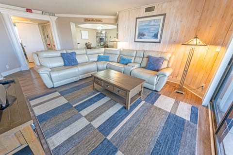 Large Living Area