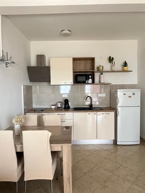 Apartments Dobrila - Unit 376847-13