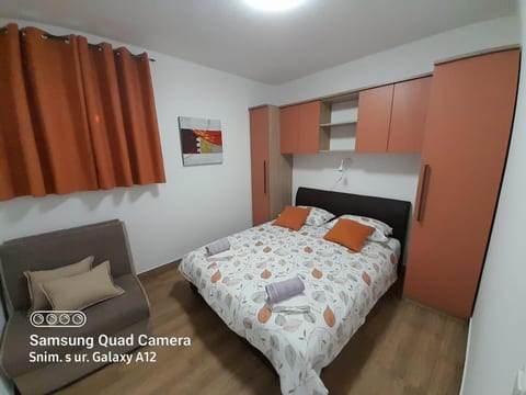 Apartments Dobrila - Unit 376848-13