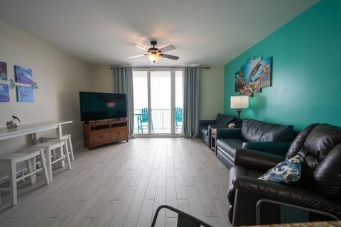 8thFLOceanFrontFreeChairsUmbrellaHeatedPoolArcade