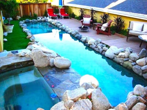 2B1bBEACH/Town/SoFi/POOLHotTub/RoofTOP/View/Patio image 5