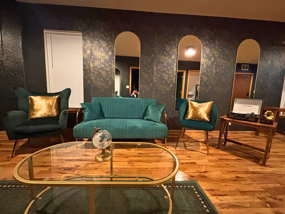 Vintage Vibes & Movie Nights | Chic Family Loft