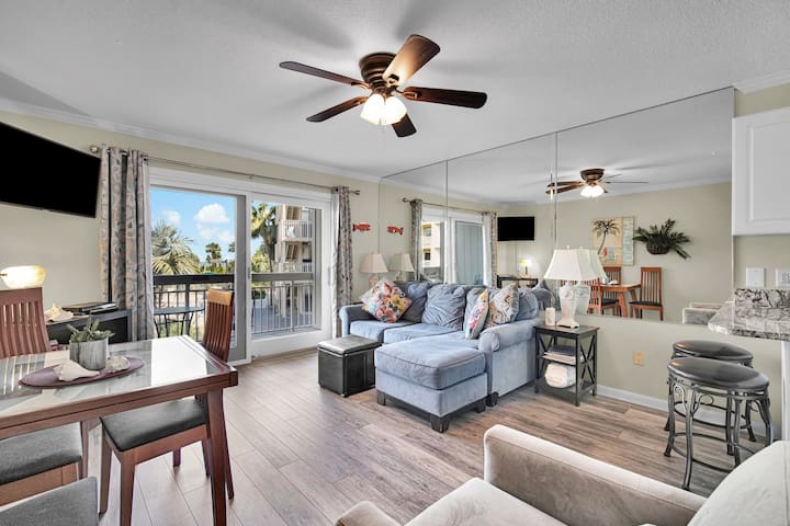 Living area with pullout sofa