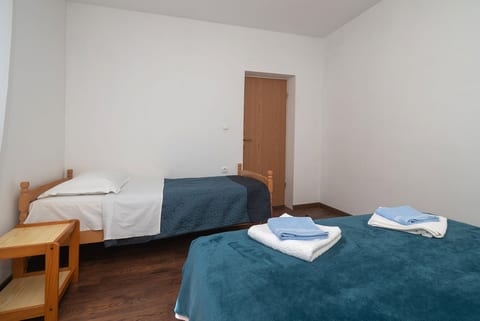 Apartments Šarić - Unit 376825-13