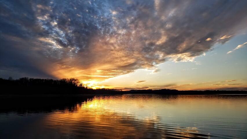 Taken from the accessible cove at Percy Priest Lake (half mile walk).
