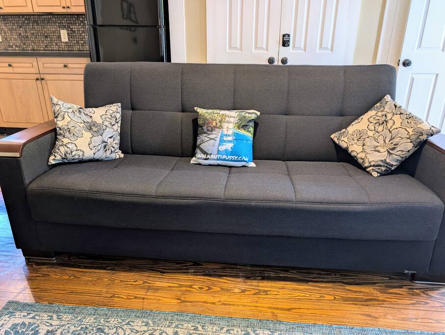 Coral Palms 1BR/King/Queen, Pool, block to Duval