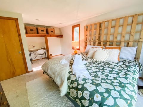 Secluded Jackson Family Escape w/ Views & Deck
