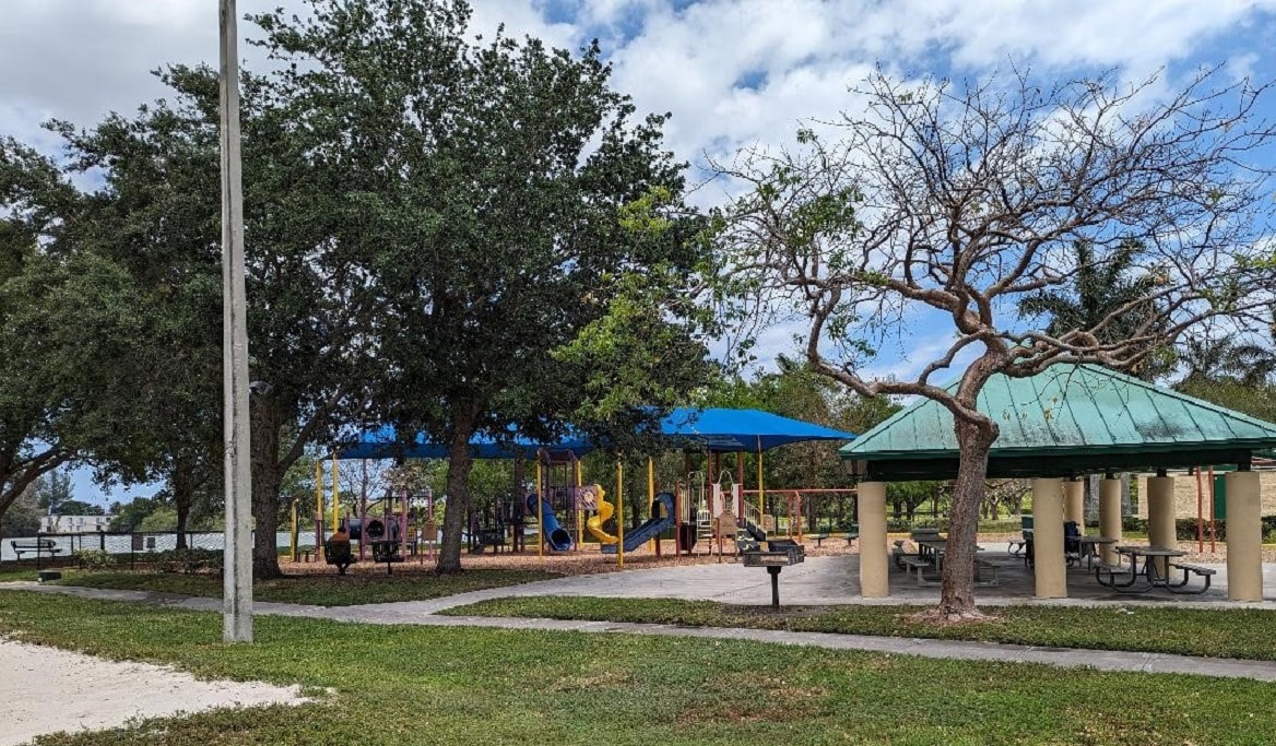 Walk to Nearby Picnic Area