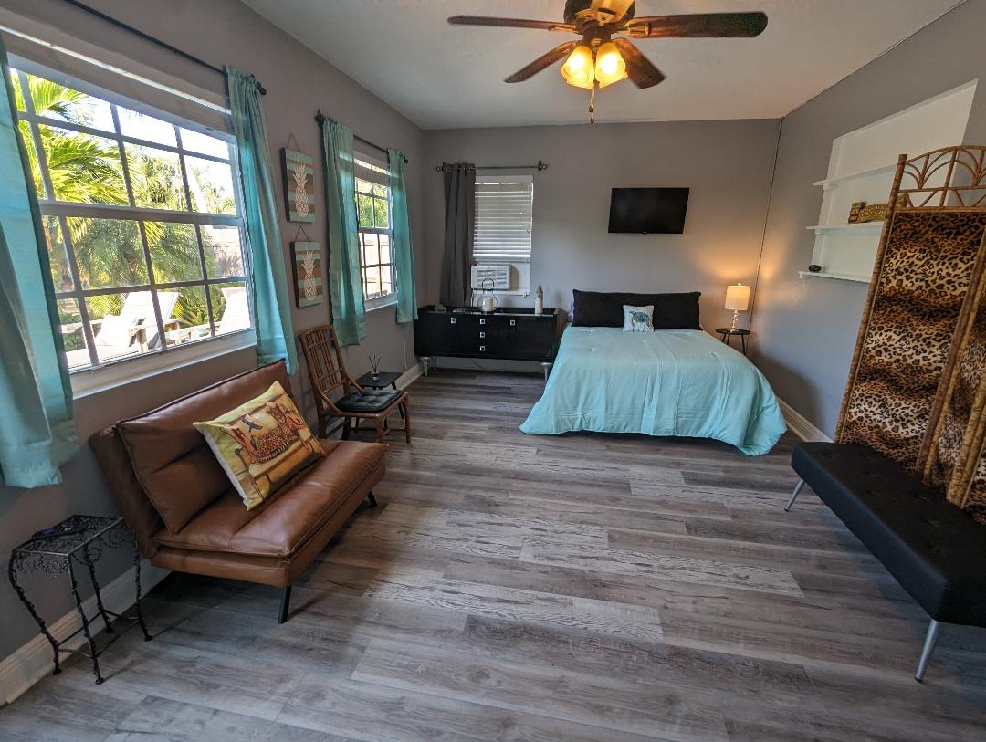 Den with Full-Size Bed & Separate A/C System