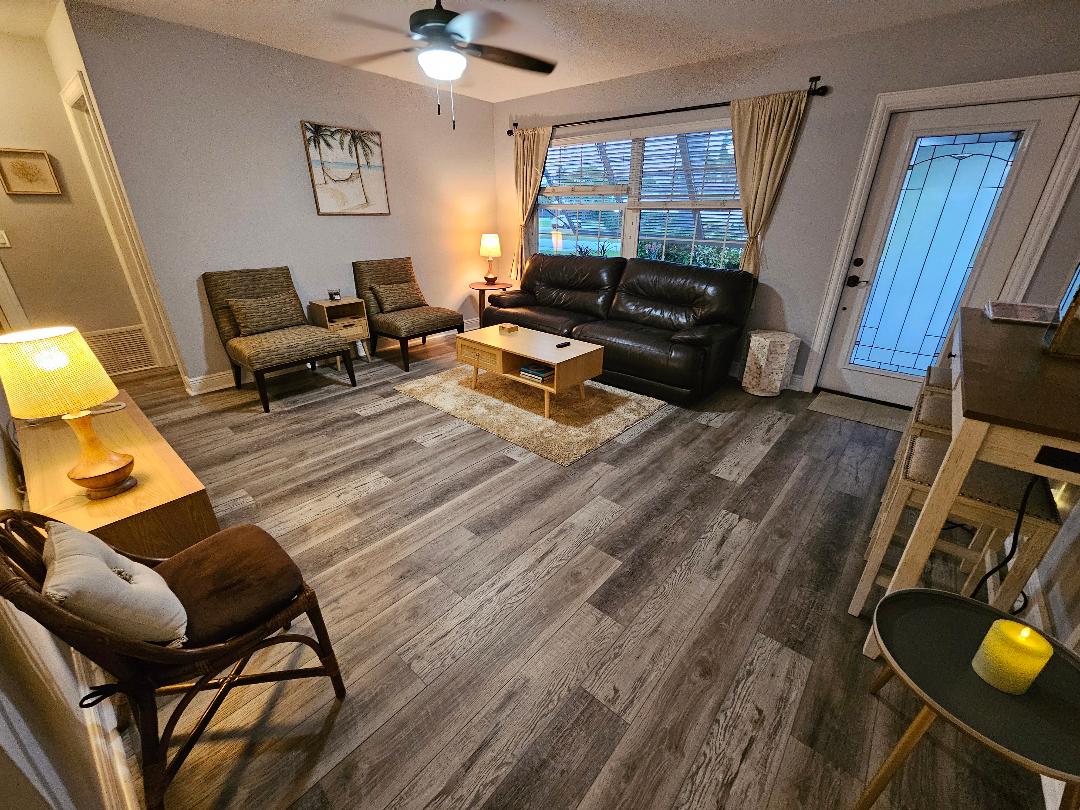 Living Room with Reclining Couch!