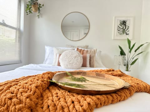 Luxe 3BR/2BA WasherDryer Parking