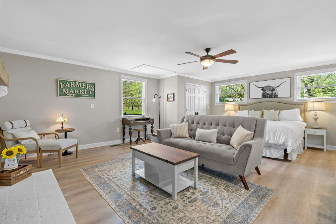 the-country-cottage-of-franklin-tn/