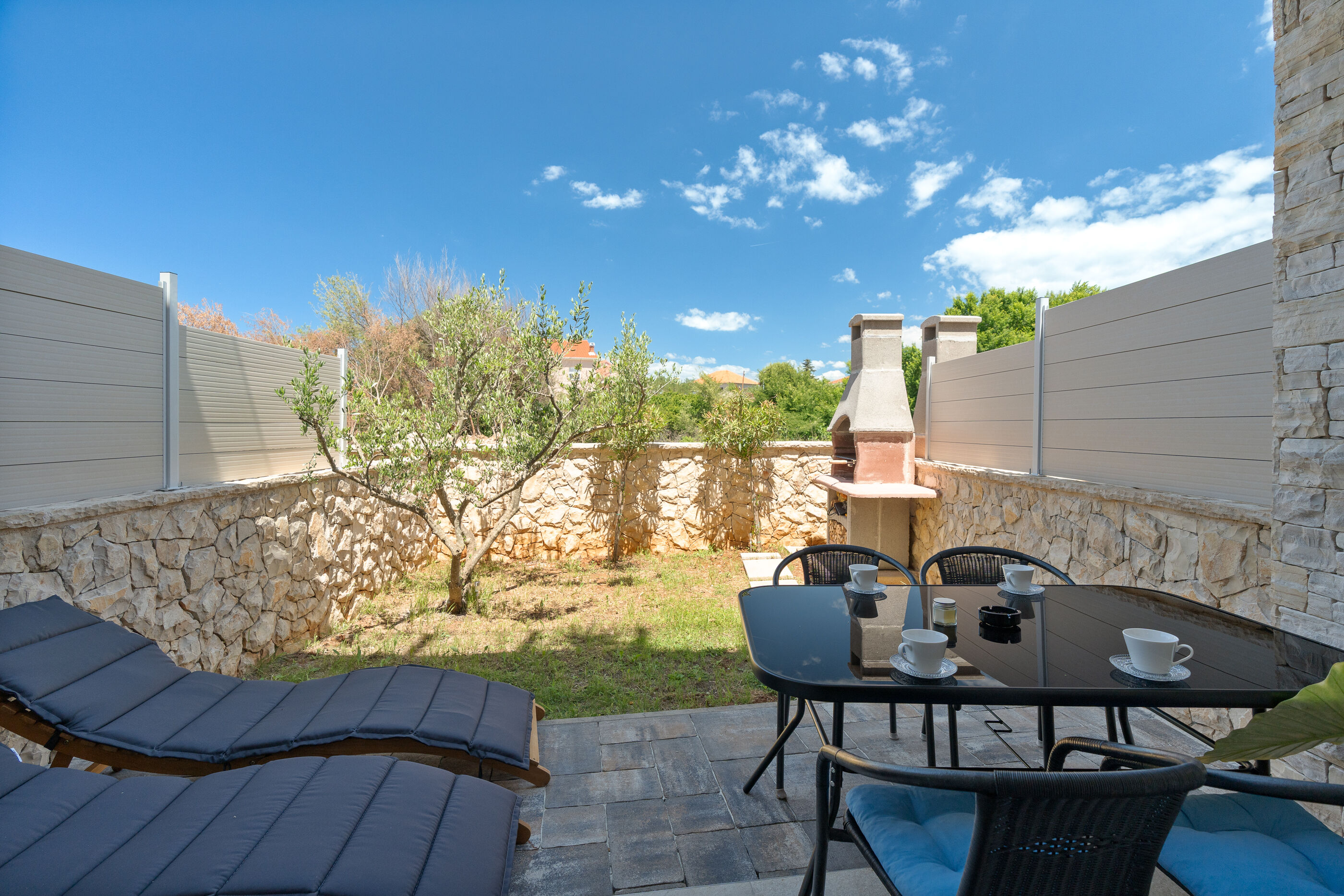 Apartments Antonija and Robert - Unit 376639-13