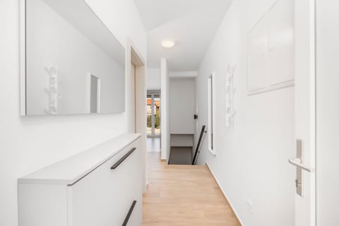 Apartments Antonija and Robert - Unit 376639-13
