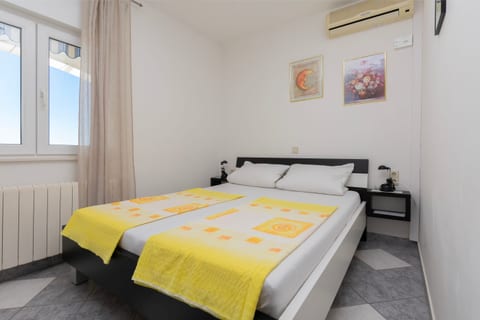 Apartments Urlicic - Unit 376818-13