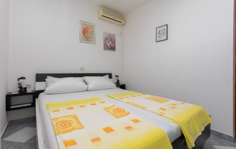 Apartments Urlicic - Unit 376818-13