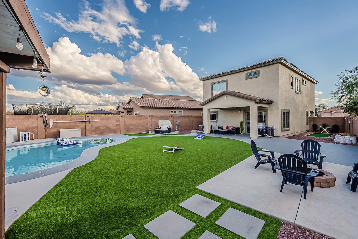 Sonoran serenity stay.