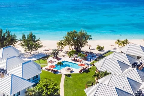 3-Bedroom Oceanview + Pool on Seven Mile Beach image 1