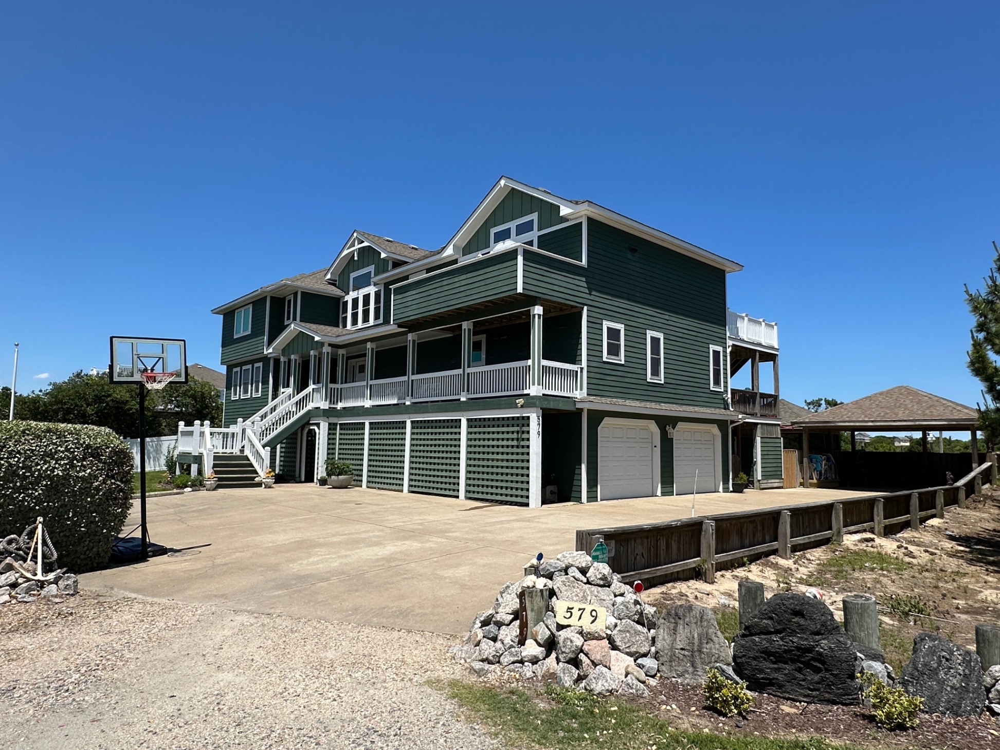 Pelican Rest II - North Carolina