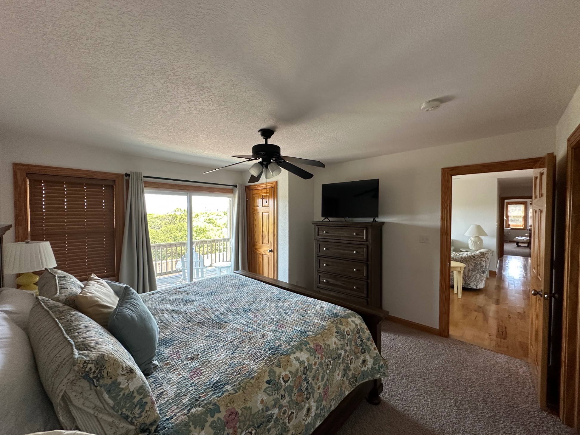 Pelican Rest II - North Carolina