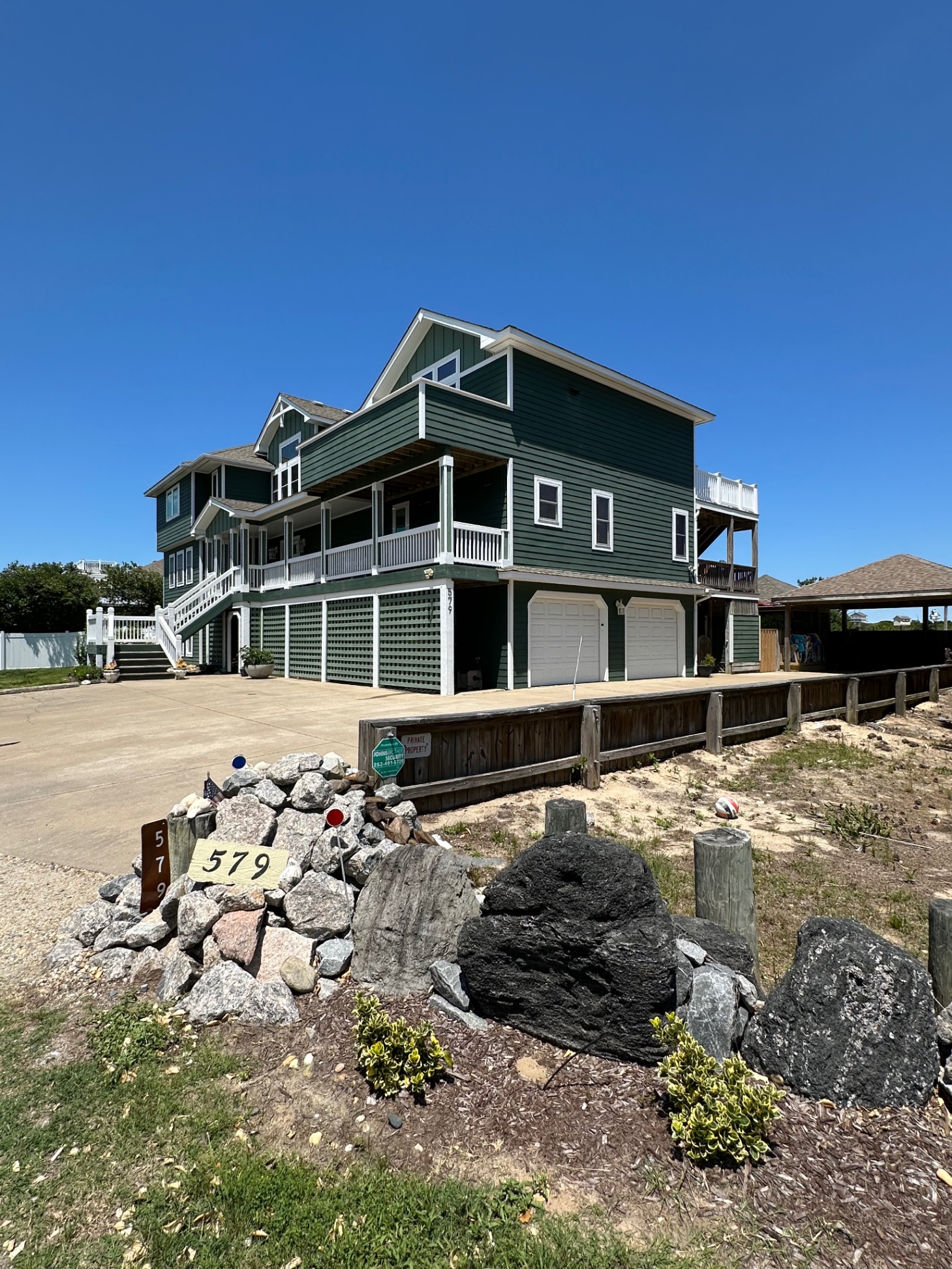 Pelican Rest II - North Carolina