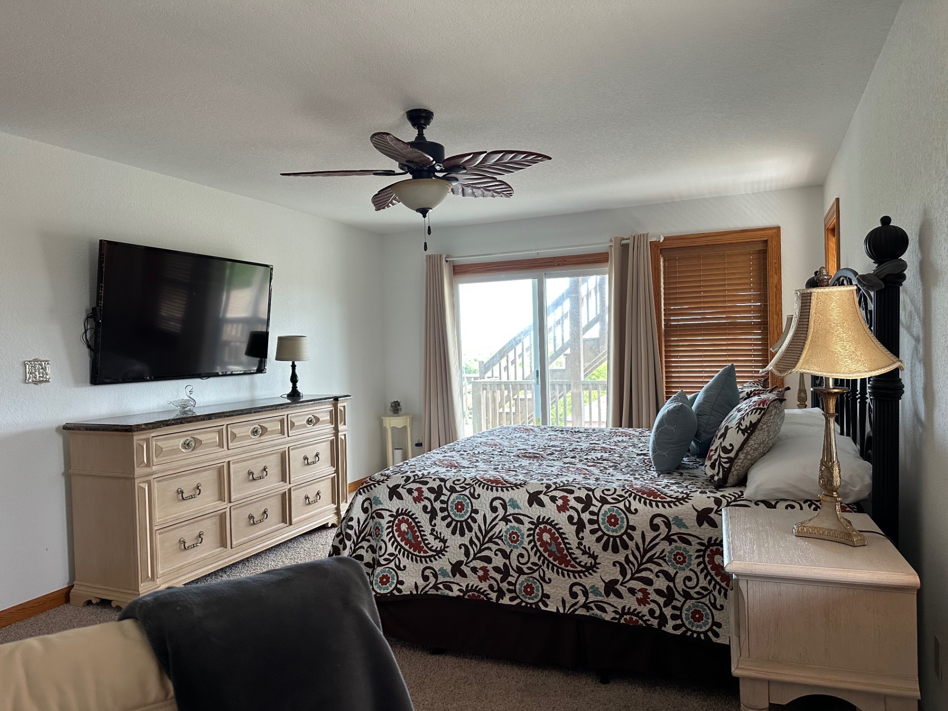 Pelican Rest II - North Carolina