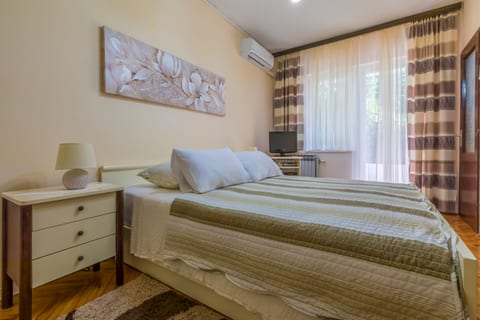 Apartments and Rooms Dotli - Unit 376936-13