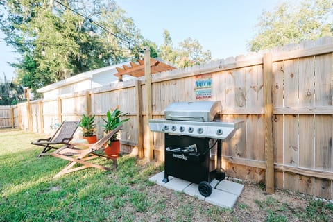 Morning or night, your grill’s always ready.