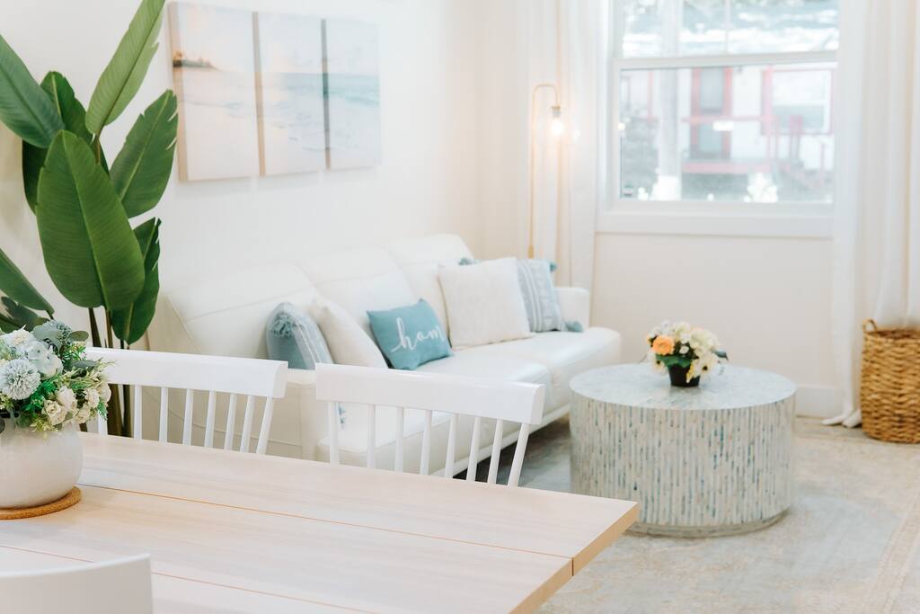 2 Stylish Homes •Sleeps 13• Near Downtown + Beach