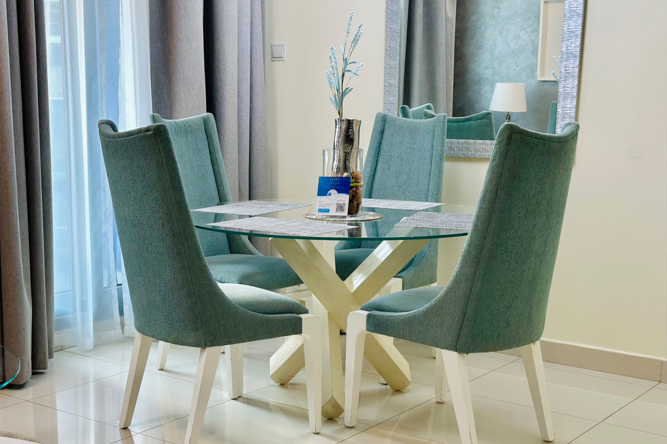 vserve-1-br-iconic-burj-khalifa-full-view!/