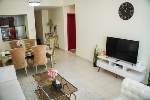 Vserve - 1 BR Stunning Canal and Burj Khalifa View